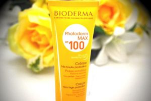 کرم ضد آفتاب فتودرم مکس بایودرما SPF100 چهل میل