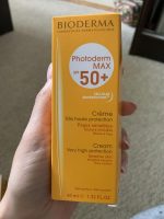 جعبه کرم ضد آفتاب فتودرم مکس بایودرما SPF50