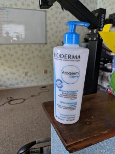 عکس کرم قوی تقویت کننده آتودرم پمپی بایودرما 200ml
