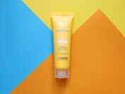 تیوپ کرم ضد آفتاب مخصوص پوست حساس سینره SPF30+