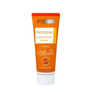 کرم ضد آفتاب فتوزوم فاقد چربی فیس دوکس SPF50+