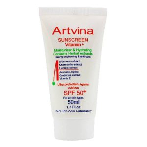 کرم ضد آفتاب ویتامینه آرتوينا SPF50+