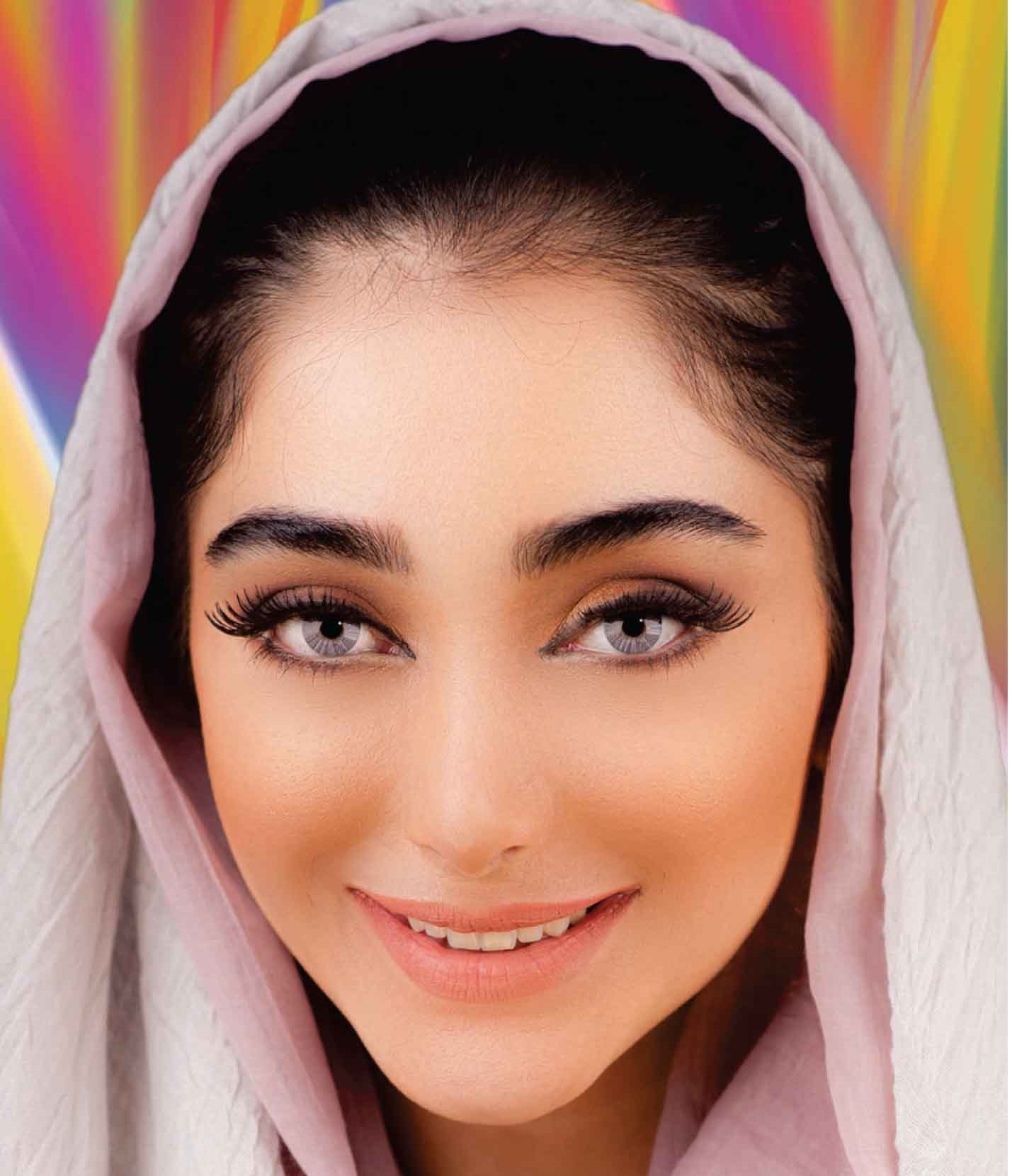 لنز دور دار يکساله فرشلوک